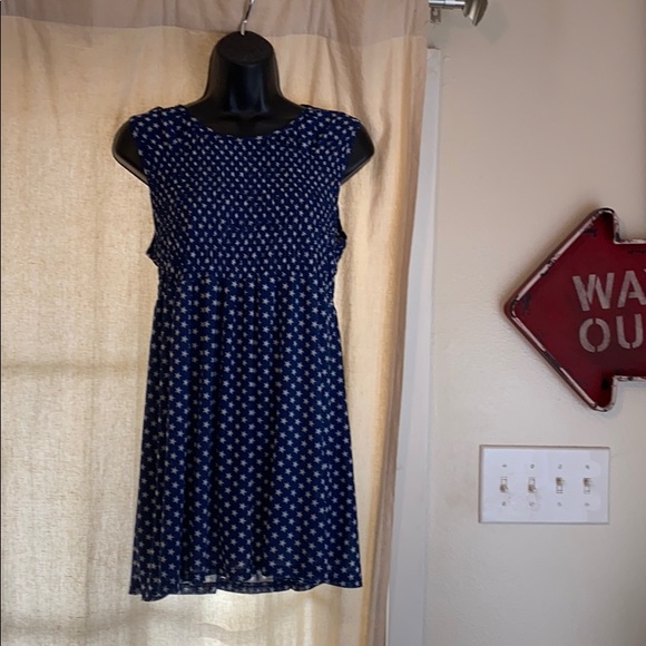 Smocked maternity babydoll top sheer - Picture 2 of 4